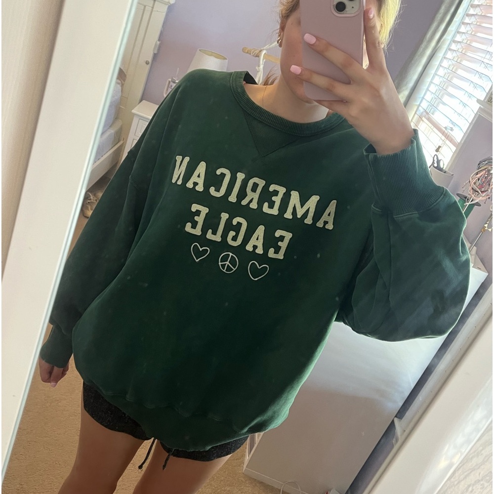 American Eagle sweatshirt